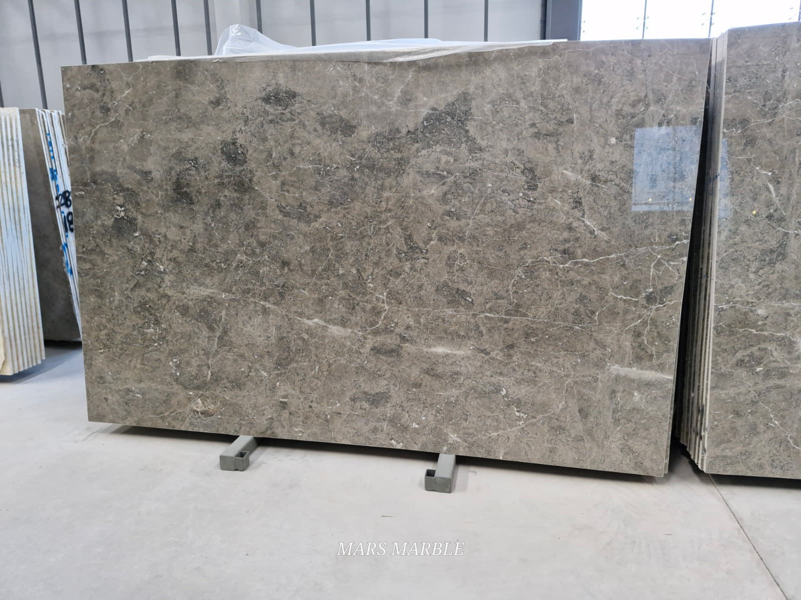 Canyon Grey detail 2