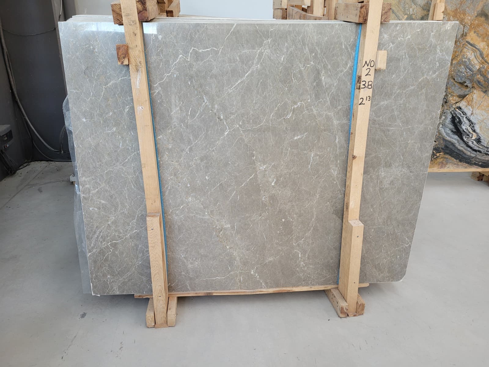 Canyon Grey 2 detail 2