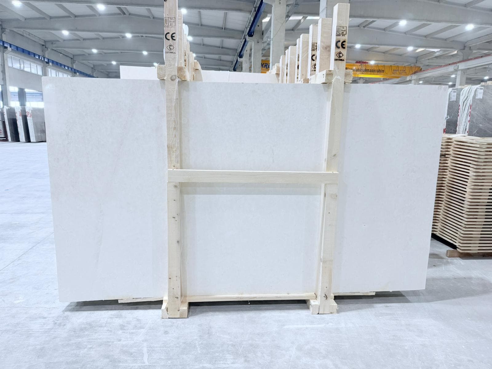 Cloudy Limestone Polished