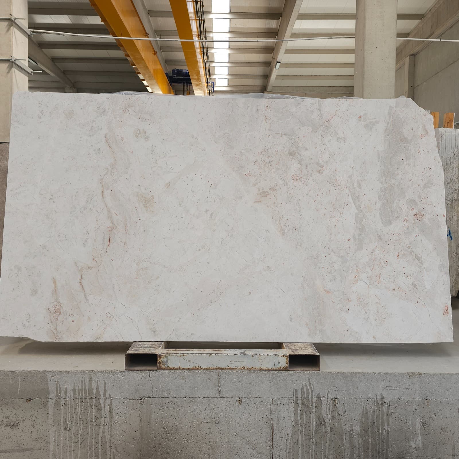 Nimbus White detail 3