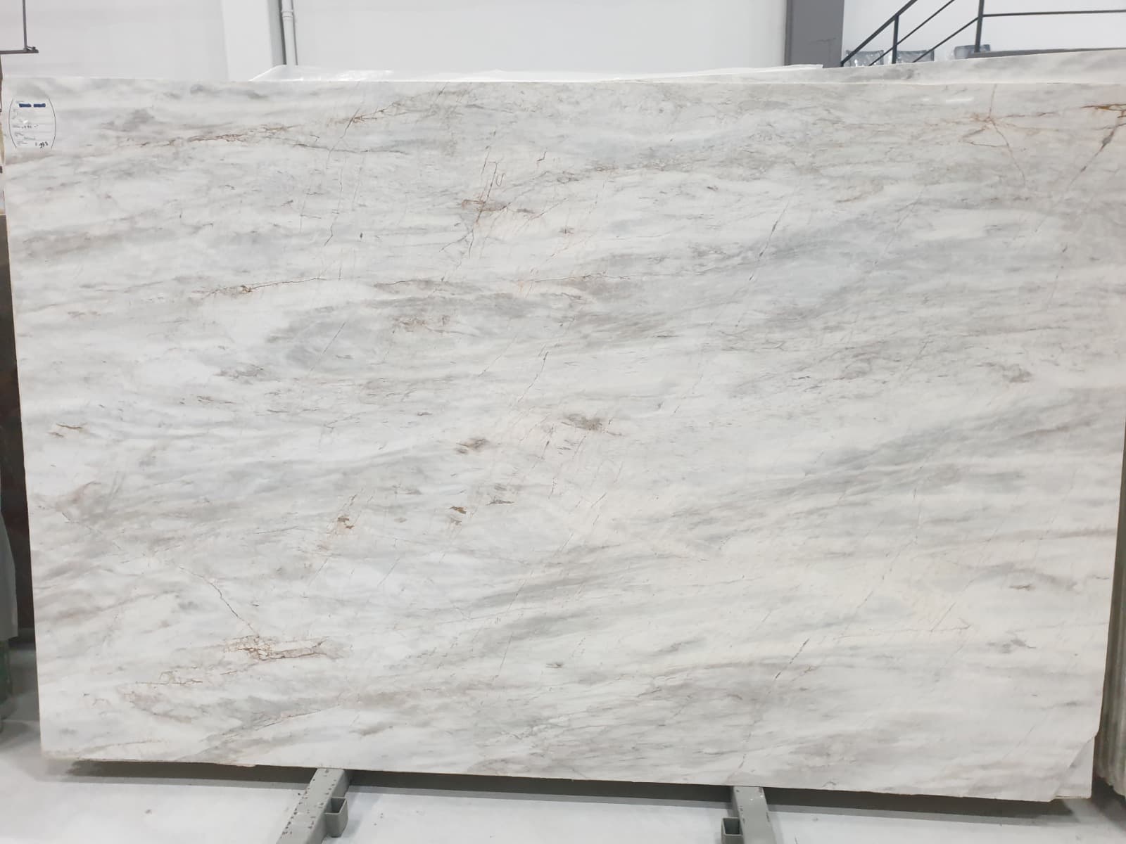 White Bella detail 1